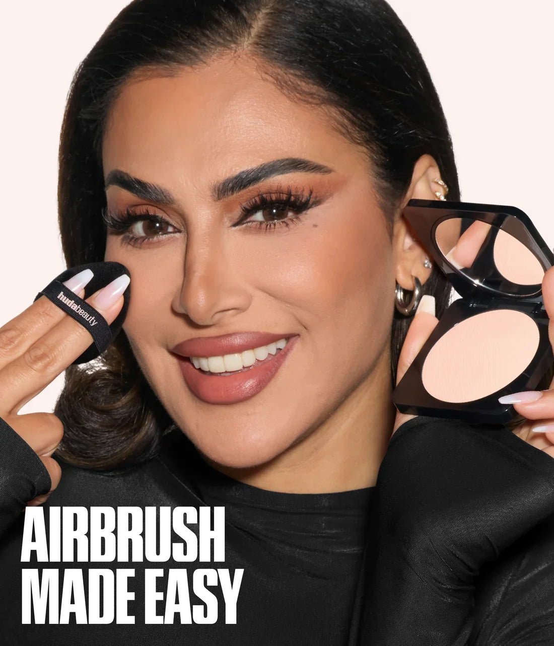 HUDA BEAUTY Easy Bake Pressed Powder shade detail