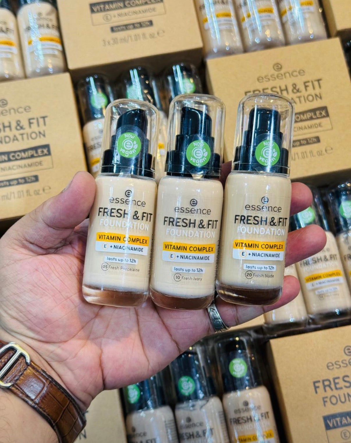 essence Fresh & Fit foundation