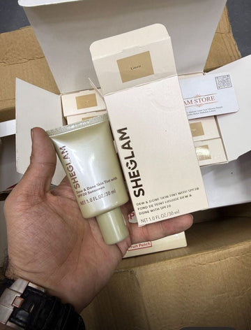 Sheglam Dew & Done Skin Tint with
SPF20 Sunscreen