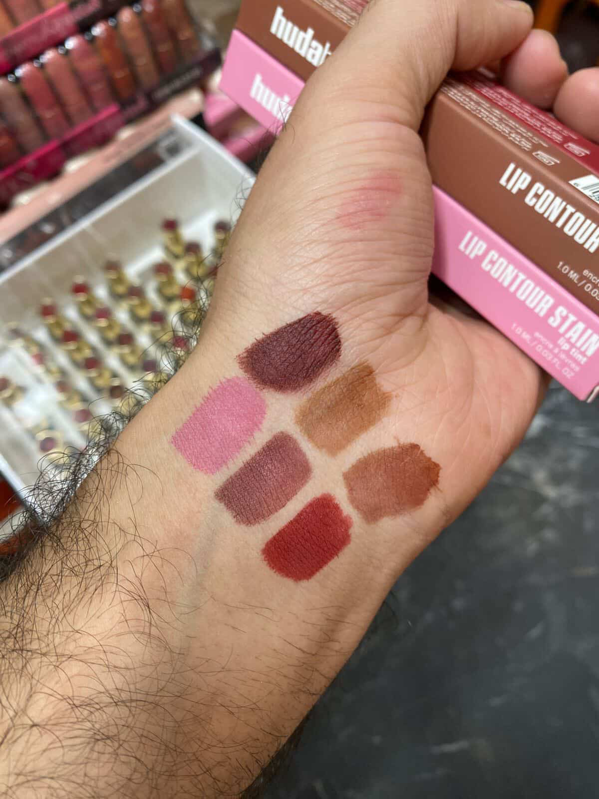 Huda Beauty lip stain for 12-Hour (orignal) water proof