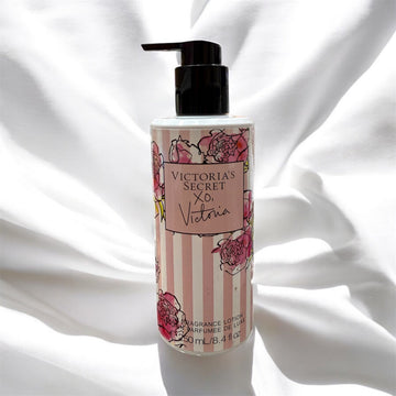 Victoria’s Secret- Fragrance Lotion Bombshell Xo